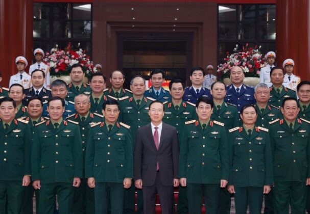 6 min 69 607x420 - Chủ tịch nước Võ Văn Thưởng dự Hội nghị Quân chính Toàn quân năm 2023