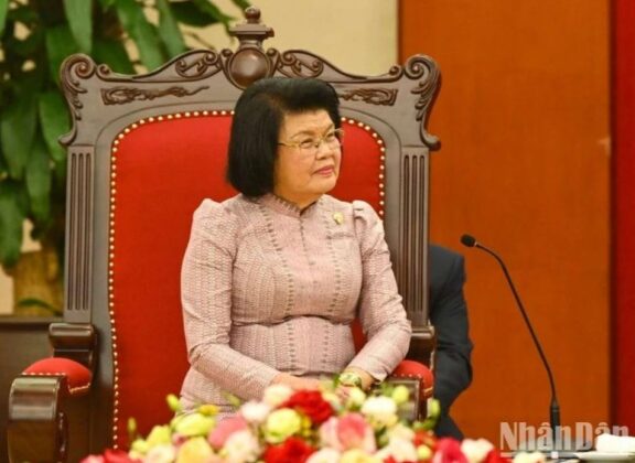 7 min 2 576x420 - Tổng Bí thư Nguyễn Phú Trọng tiếp Chủ tịch Quốc hội Campuchia Samdech Khuon Sudary
