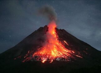 Indonesia cảnh báo nguy cơ sau khi núi lửa Merapi phun trào