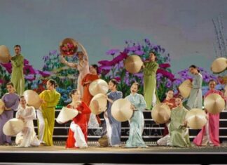 Khai mạc Festival Hoa - Kiểng Sa Đéc 'Tình đất - Tình hoa'