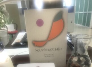 Nhà thơ Nguyễn Đức Mậu ra mắt hai ấn phẩm thơ mới Nhà thơ Nguyễn Đức Mậu ra mắt hai ấn phẩm thơ mới