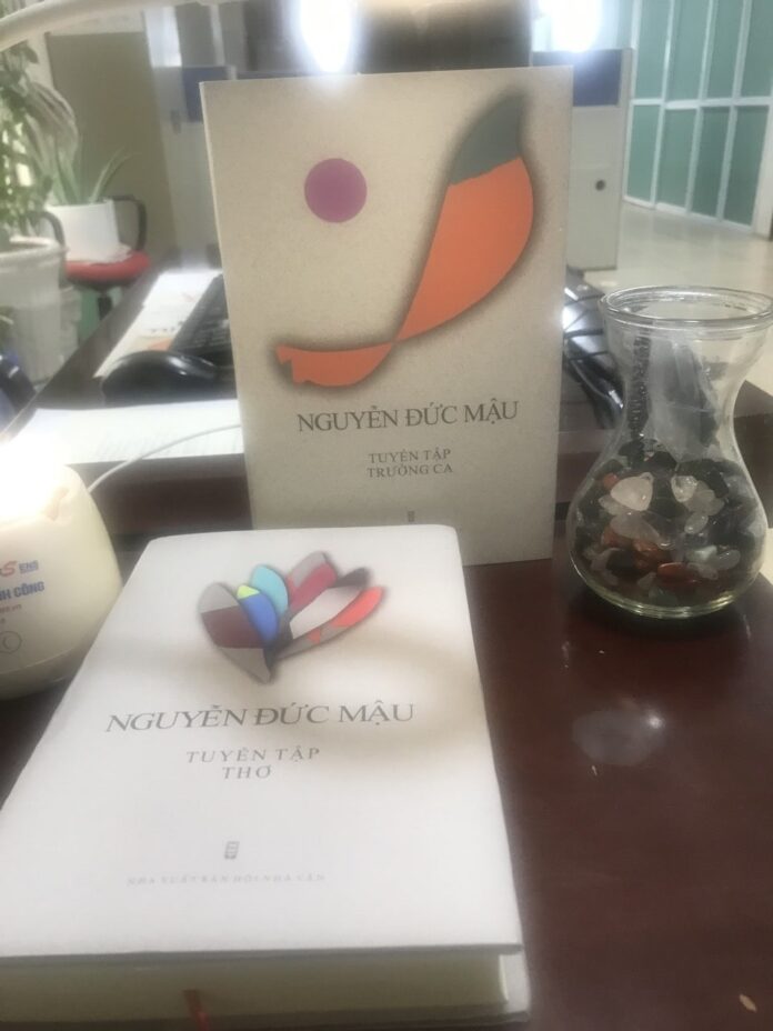 Nhà thơ Nguyễn Đức Mậu ra mắt hai ấn phẩm thơ mới