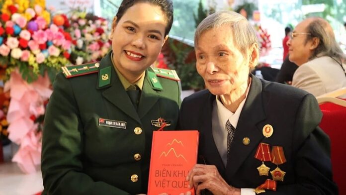 Ra mắt sách 'Biên khu Việt Quế'