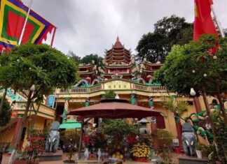 Những ngôi đền nổi tiếng xứ Lạng