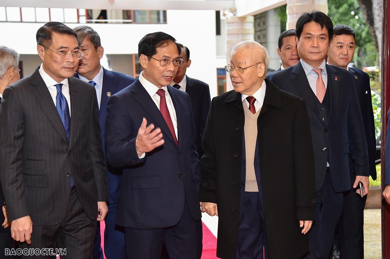 Toan van phat bieu 2 min - Toàn văn phát biểu của Bộ trưởng Ngoại giao Bùi Thanh Sơn tại Lễ khai mạc Hội nghị Ngoại giao lần thứ 32