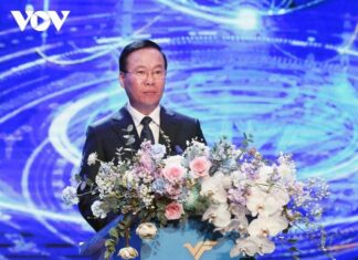 Chủ tịch nước Võ Văn Thưởng dự Lễ Trao giải thưởng Vin Future