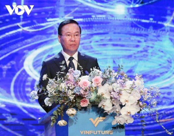 Chủ tịch nước Võ Văn Thưởng dự Lễ Trao giải thưởng Vin Future