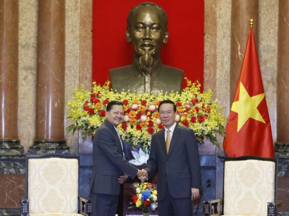 1 min 7 563x420 - Chủ tịch nước Võ Văn Thưởng tiếp Phó Thủ tướng Chính phủ Campuchia Neth Savoeun