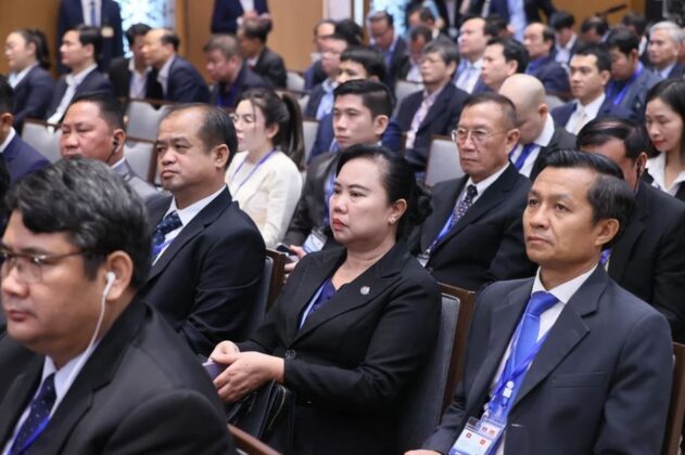 11 min 631x420 - Thủ tướng Việt Nam và Lào dự Hội nghị hợp tác đầu tư giữa hai nước