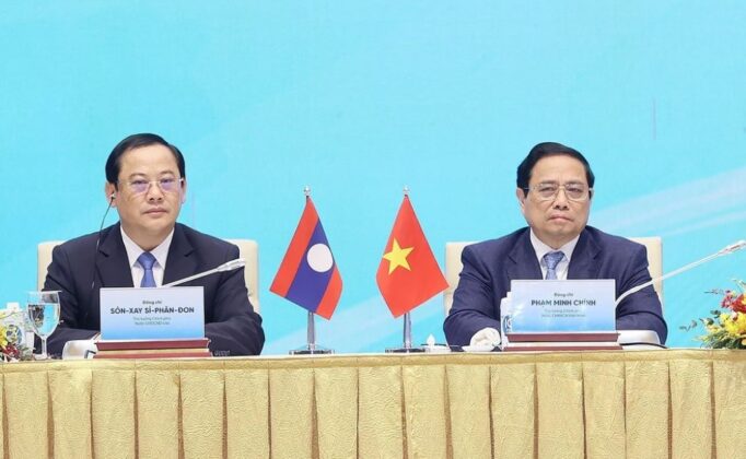 12 min 682x420 - Thủ tướng Việt Nam và Lào dự Hội nghị hợp tác đầu tư giữa hai nước