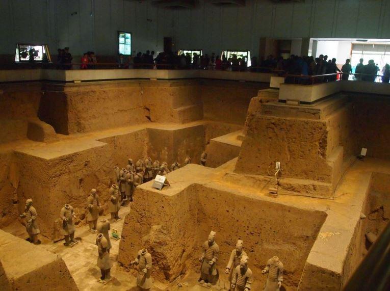 13 min 5 - Những bí ẩn ly kỳ bên trong lăng mộ Tần Thủy Hoàng