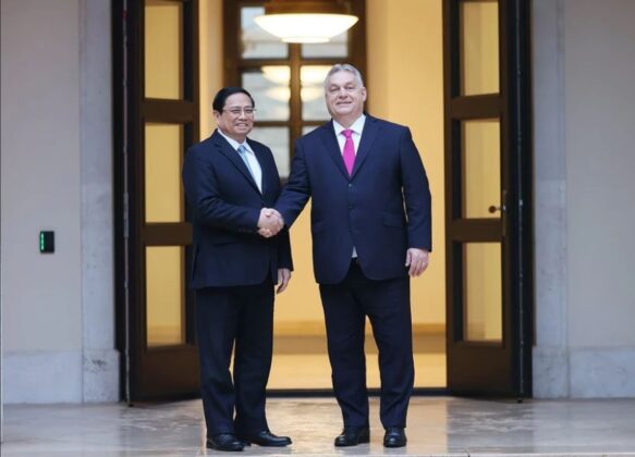 2 min 23 583x420 - Thủ tướng Phạm Minh Chính hội đàm với Thủ tướng Hungary Viktor Orban