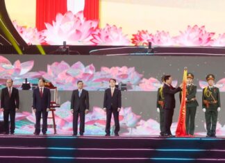 Chủ tịch nước Võ Văn Thưởng dự Lễ Kỷ niệm 20 năm thành lập tỉnh Hậu Giang