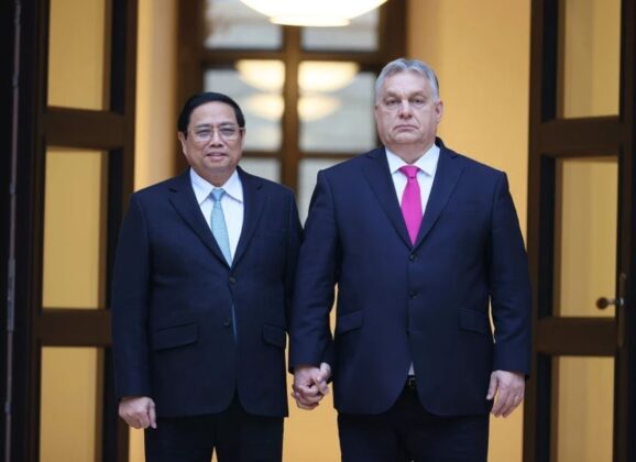 3 min 23 578x420 - Thủ tướng Phạm Minh Chính hội đàm với Thủ tướng Hungary Viktor Orban