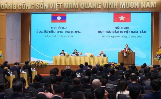 4 min 5 685x420 - Thủ tướng Việt Nam và Lào dự Hội nghị hợp tác đầu tư giữa hai nước