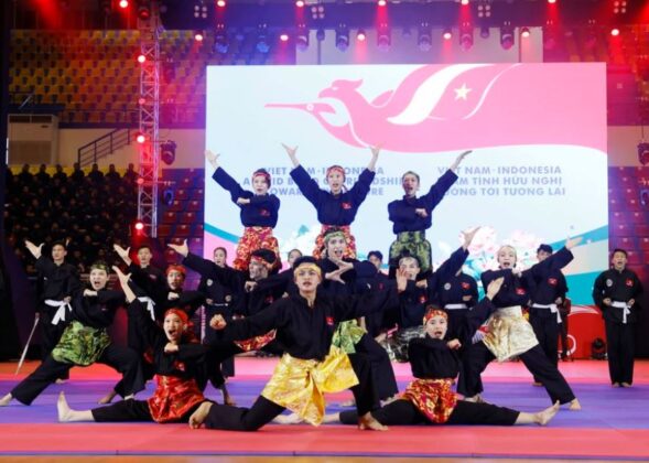 5 min 14 589x420 - Chủ tịch nước và Tổng thống Indonesia tham dự chương trình biểu diễn võ thuật