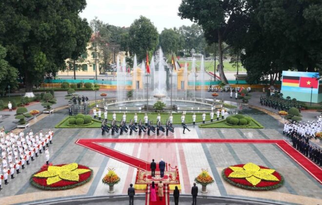 5 min 27 660x420 - Lễ đón Tổng thống Đức và Phu nhân thăm cấp Nhà nước tới Việt Nam