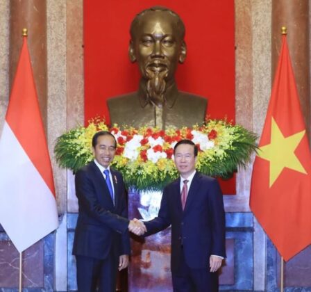 9 min 7 448x420 - Chủ tịch nước đón Tổng thống Indonesia thăm cấp Nhà nước tới Việt Nam