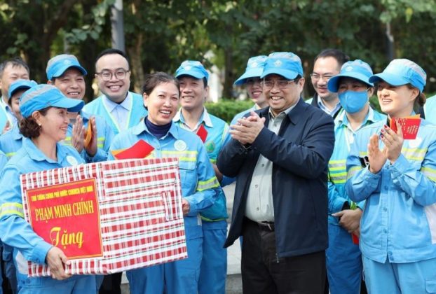 6 min 13 622x420 - Thủ tướng Phạm Minh Chính thăm, chúc Tết người lao động tại Hà Nội