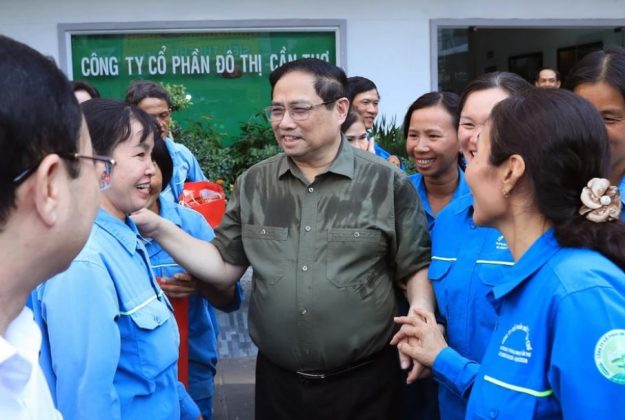6 min 5 625x420 - Thủ tướng Phạm Minh Chính động viên các lực lượng ứng trực Tết tại Cần Thơ