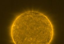 Ảnh sốc từ NASA/ESA: Mặt Trời biến dạng kinh khủng 2 năm qua