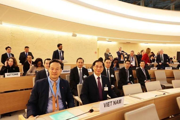 Bo truong Bui Thanh Son 2 min - Việt Nam tái ứng cử Hội đồng Nhân quyền nhiệm kỳ 2026-2028, thúc đẩy đoàn kết quốc tế và phát triển bao trùm, bền vững