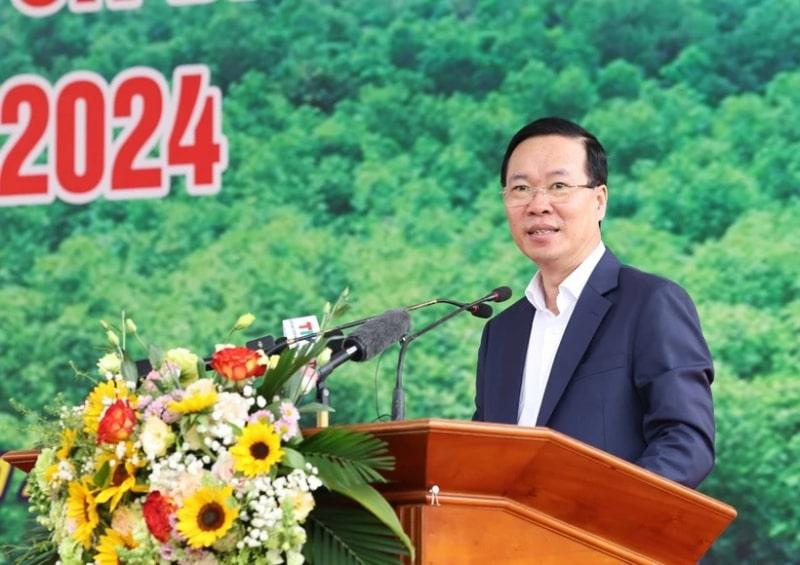 Chu tich nuoc phat dong Tet trong cay min - Chủ tịch nước phát động Tết trồng cây “Đời đời nhớ ơn Bác Hồ” tại Tuyên Quang