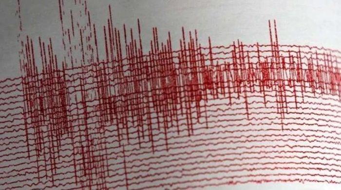 Dong dat manh - Động đất mạnh làm rung chuyển một số khu vực của Philippines và Indonesia