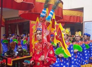Kỷ niệm 1.480 năm Lý Nam Đế lên ngôi và thành lập nước Vạn Xuân Kỷ niệm 1.480 năm Lý Nam Đế lên ngôi và thành lập nước Vạn Xuân