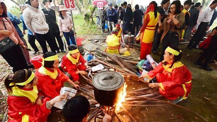 Nhiều nét mới ở Lễ hội mùa xuân Côn Sơn-Kiếp Bạc