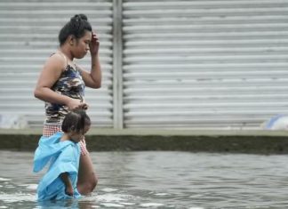 Số người chết vì lở đất, lũ lụt ở Philippines tăng lên 14