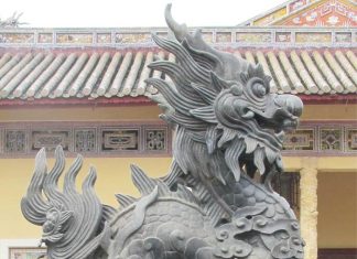 Xuân Giáp Thìn, nhắc lại chuyện rồng xứ Huế Xuân Giáp Thìn, nhắc lại chuyện rồng xứ Huế