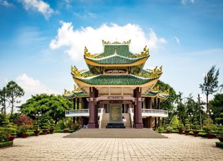 Ghé thăm Khu di tích lăng mộ Nguyễn Đình Chiểu ở Bến Tre