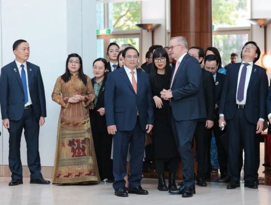 11 min 2 555x420 - Lễ đón Thủ tướng Phạm Minh Chính thăm chính thức Australia