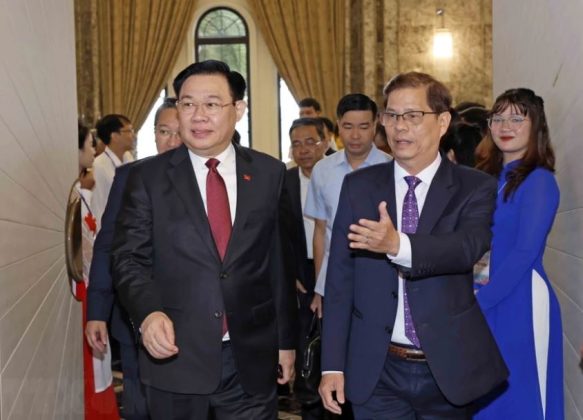 2 min 2 583x420 - Chủ tịch Quốc hội Vương Đình Huệ dự Lễ công bố Quy hoạch Đô thị mới Cam Lâm