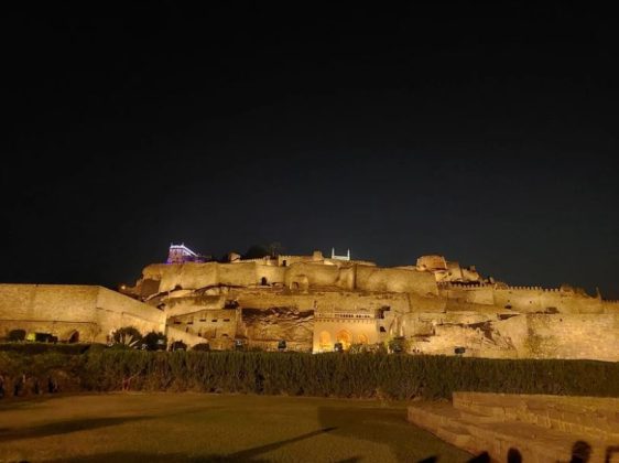 23 min 562x420 - Khám phá nền văn minh Ấn Độ cổ xưa bên trong Pháo đài Golconda