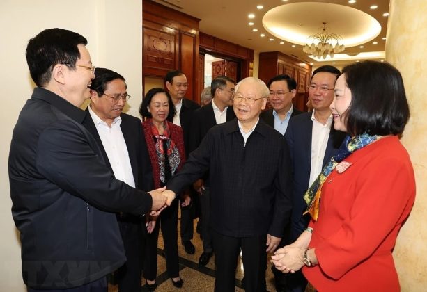 Tổng B&iacute; thư chủ tr&igrave; phi&ecirc;n họp đầu ti&ecirc;n Tiểu ban Nh&acirc;n sự Đại hội XIV của Đảng