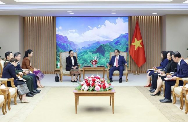 3 min 21 647x420 - Thủ tướng Phạm Minh Chính tiếp Đại sứ các nước Lào và Hàn Quốc