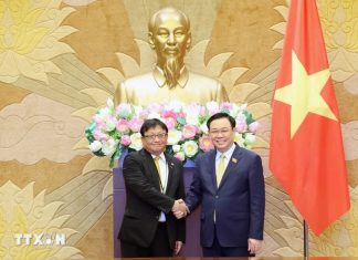 Chủ tịch Quốc hội tiếp Đoàn đại biểu Liên đoàn các tổ chức kinh tế Nhật Bản Chủ tịch Quốc hội tiếp Đoàn đại biểu Liên đoàn các tổ chức kinh tế Nhật Bản