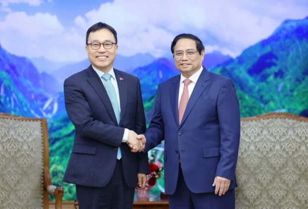 4 min 22 619x420 - Thủ tướng Phạm Minh Chính tiếp Đại sứ các nước Lào và Hàn Quốc