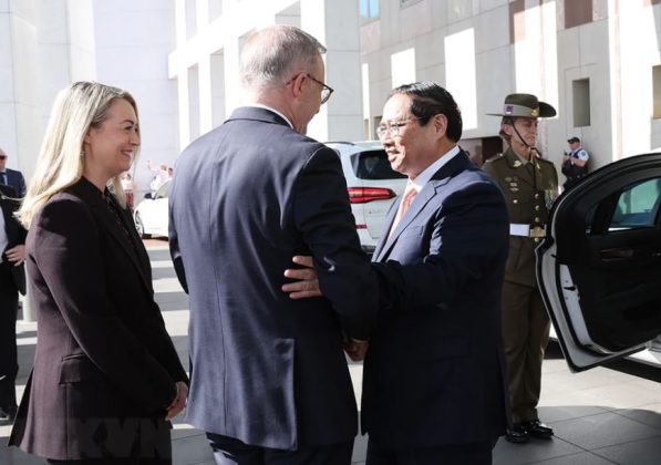 6 min 10 597x420 - Lễ đón Thủ tướng Phạm Minh Chính thăm chính thức Australia