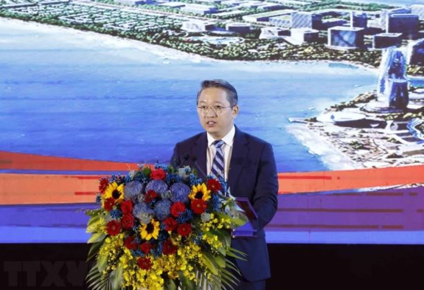 6 min 2 613x420 - Chủ tịch Quốc hội Vương Đình Huệ dự Lễ công bố Quy hoạch Đô thị mới Cam Lâm