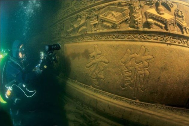 7 1 631x420 - Bí ẩn thành phố cổ đại 1.400 năm tuổi bị nhấn chìm dưới nước vẫn còn nguyên vẹn