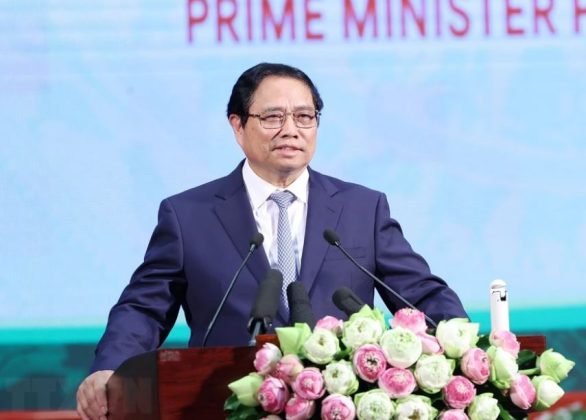 8 min 20 586x420 - Thủ tướng Phạm Minh Chính dự hội nghị công bố quy hoạch tỉnh Vĩnh Long