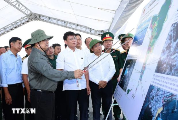 9 min 20 619x420 - Thủ tướng thăm và khảo sát một số dự án trọng điểm tại Phú Quốc