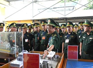 Phát huy truyền thống 65 năm xây dựng, chiến đấu và trưởng thành, tiếp tục xây dựng Bộ đội Biên phòng vững mạnh, đáp ứng yêu cầu, nhiệm vụ trong giai đoạn mới Phát huy truyền thống 65 năm xây dựng, chiến đấu và trưởng thành, tiếp tục xây dựng Bộ đội Biên phòng vững mạnh, đáp ứng yêu cầu, nhiệm vụ trong giai đoạn mới