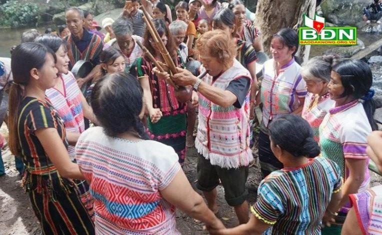 Le ta on Than rung cua nguoi Ma 3 min - Lễ tạ ơn Thần rừng của người Mạ: Nét đẹp văn hóa ứng xử con người và thiên nhiên