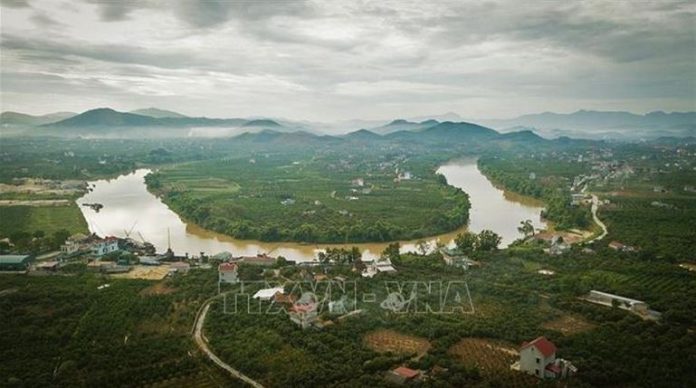 Ngày Quốc tế hành động vì các dòng sông năm 2024: Nước cho mọi người Ngày Quốc tế hành động vì các dòng sông năm 2024: Nước cho mọi người