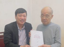 Nguyễn Khắc Trường, nhà văn mang lửa - Tác giả: Nhà văn Phùng Văn Khai