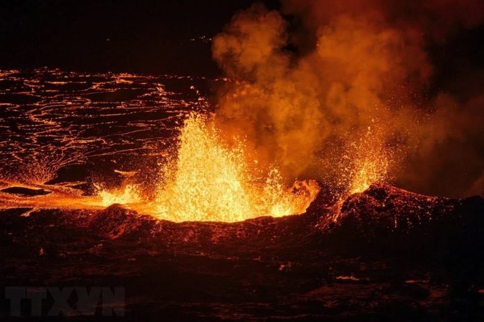 Núi lửa ở Iceland lại 'thức giấc'